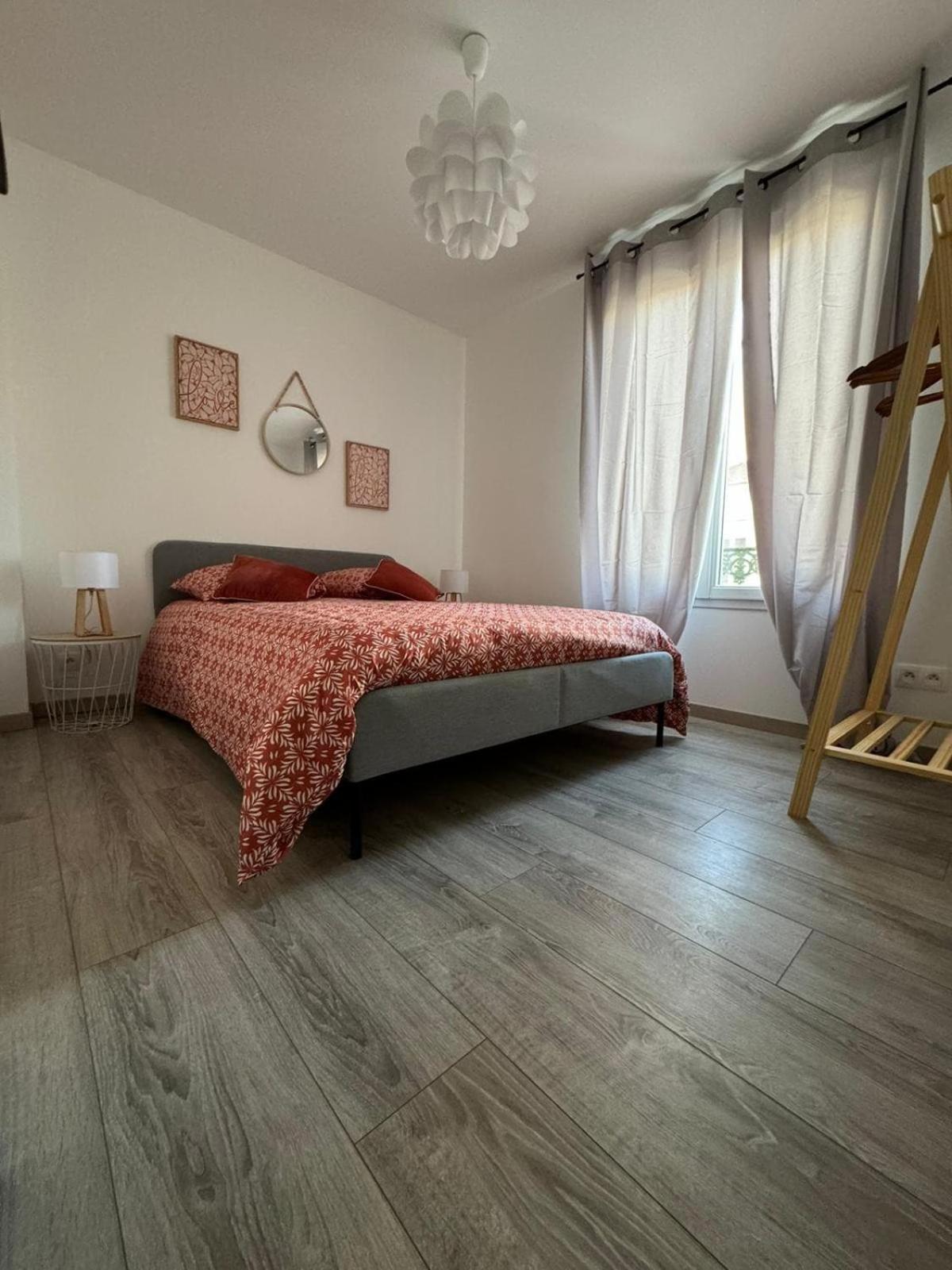 Chez Brunella Centre Avec Parking Appartement Reims